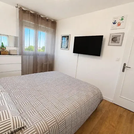 شقة Bien Place, 2 Chambres, 5 Personnes, Parking Prive *