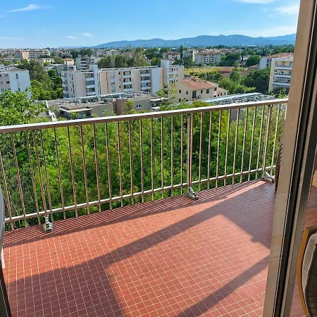 Bien Placé, 2 Chambres, 5 Personnes, Parking Privé Appartamento *