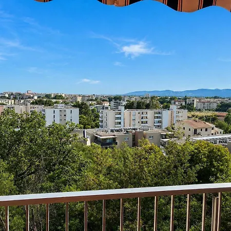 Bien Place, 2 Chambres, 5 Personnes, Parking Prive شقة